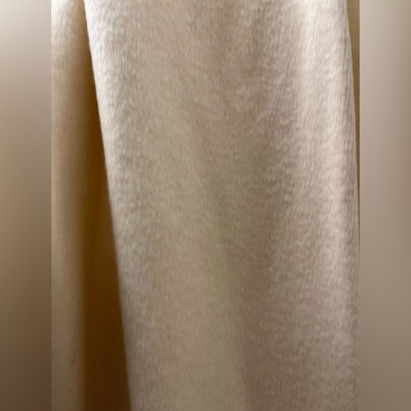 UNIQLO Long Cream Cardigan - Picture 4 of 11